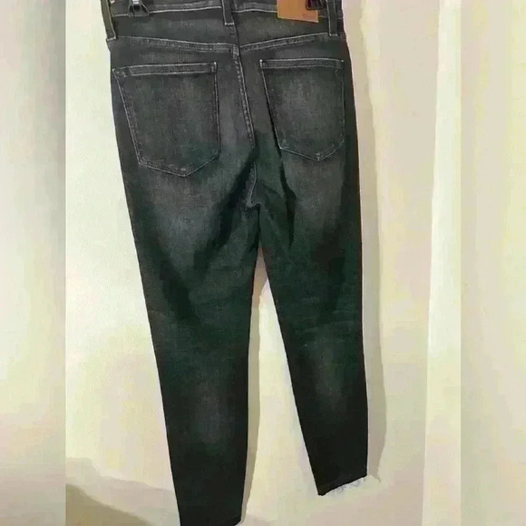 Madewell 10” high-rise skinny black size 28T LIKE NEW - Picture 4 of 5